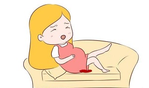 怀孕出血是怎么回事